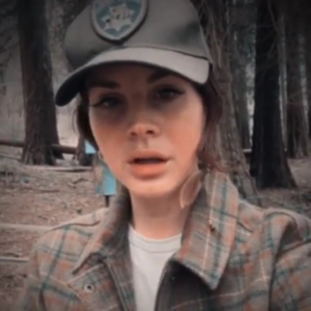 lana del rey coachella